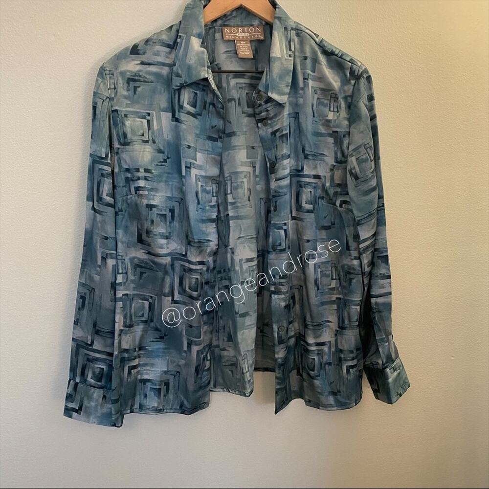 Vintage Blue Blouse - Picture 7 of 9